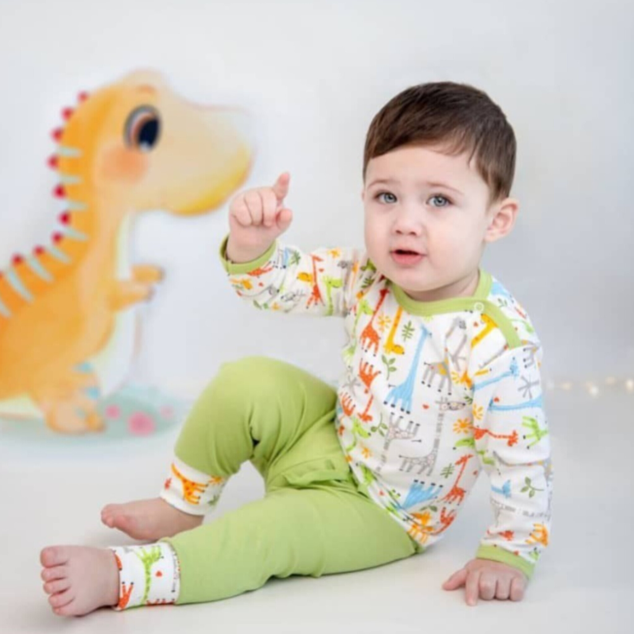 بادی و شلوار نوزادی